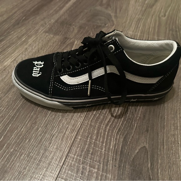 Vans Black & White Barbed Wire Logo Shoe Box - Picture 6 of 8